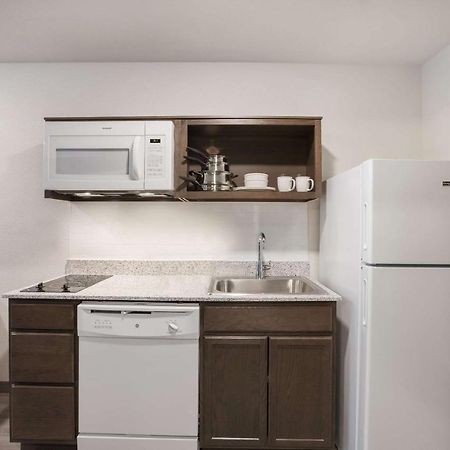 Woodspring Suites Detroit Мадисон-Хайтс Экстерьер фото