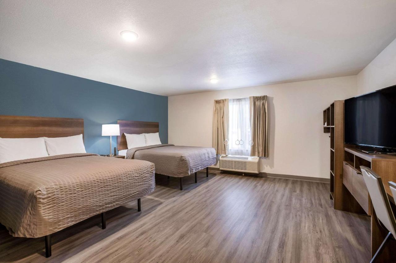 Woodspring Suites Detroit Мадисон-Хайтс Экстерьер фото