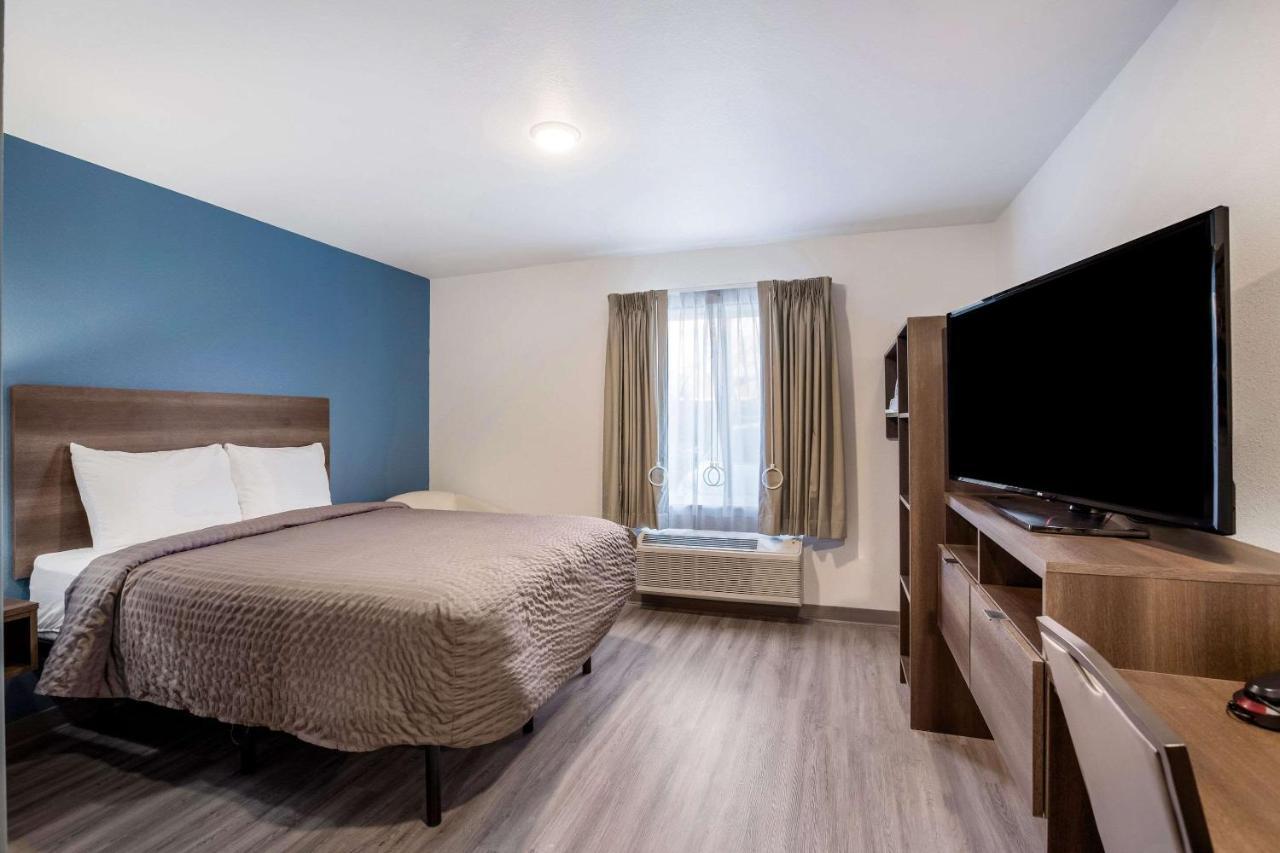 Woodspring Suites Detroit Мадисон-Хайтс Экстерьер фото