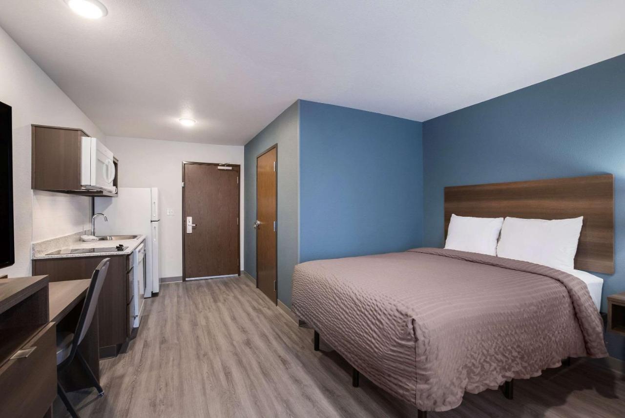 Woodspring Suites Detroit Мадисон-Хайтс Экстерьер фото