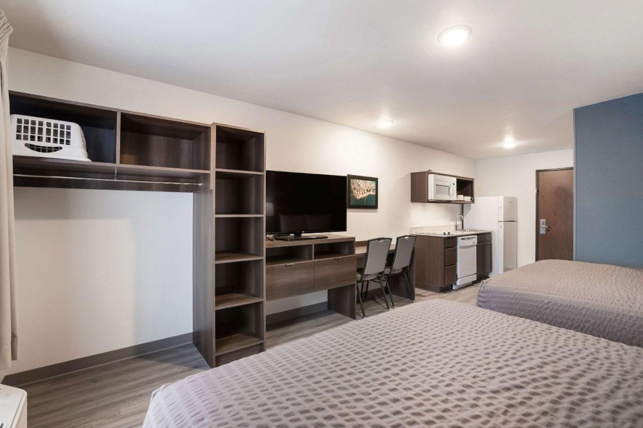 Woodspring Suites Detroit Мадисон-Хайтс Экстерьер фото