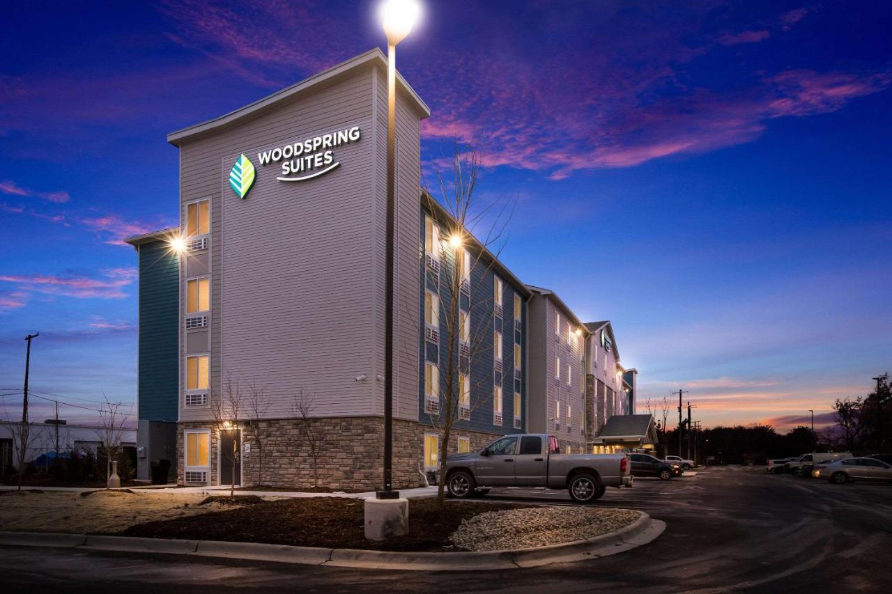 Woodspring Suites Detroit Мадисон-Хайтс Экстерьер фото